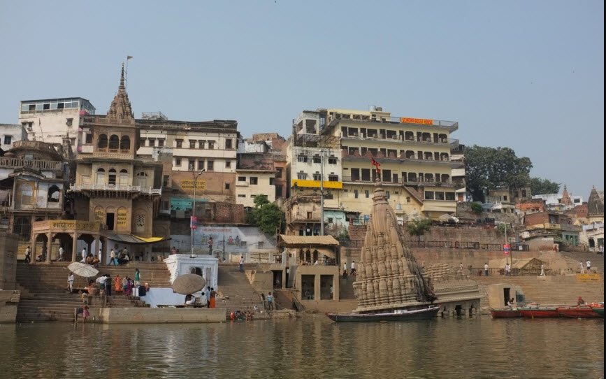 Manikarnika Ghat, Varanasi, Uttar Pradesh - Vushii.com Manikarnika Ghat, Varanasi, Uttar Pradesh - Vushii.com